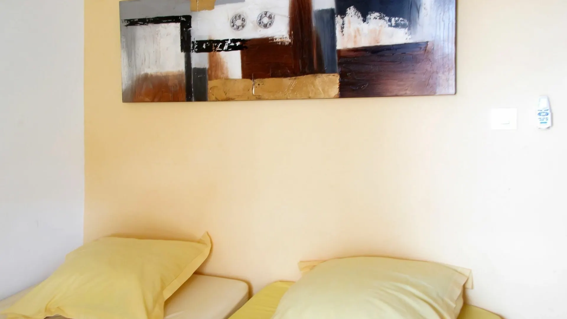 Stunning 5-Bedroom Villa In Guadeloupe With Garden And Sunny Terrace 2 Deshaies Γουαδελούπη
