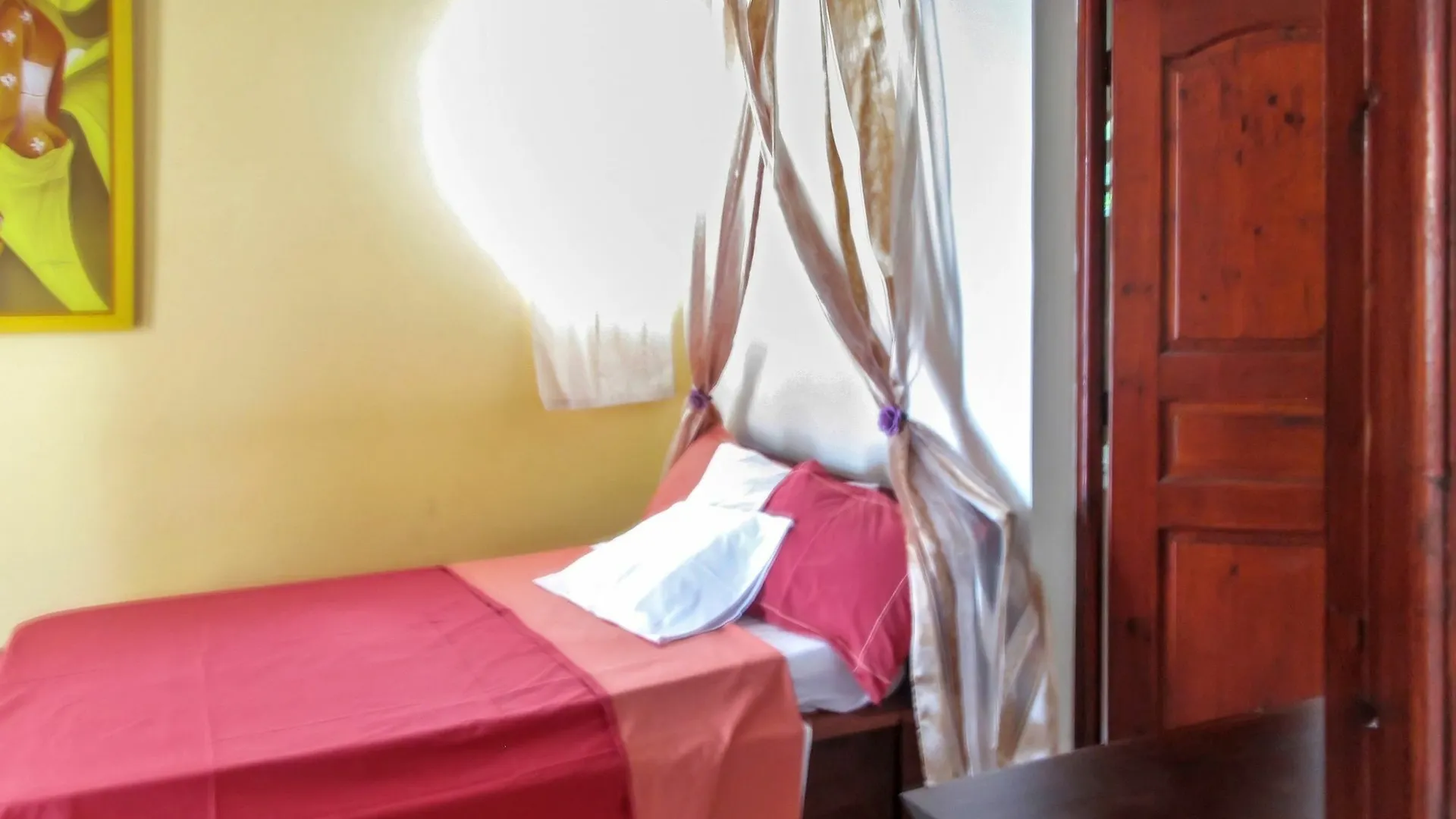 Stunning 5-Bedroom Villa In Guadeloupe With Garden And Sunny Terrace 2 Deshaies