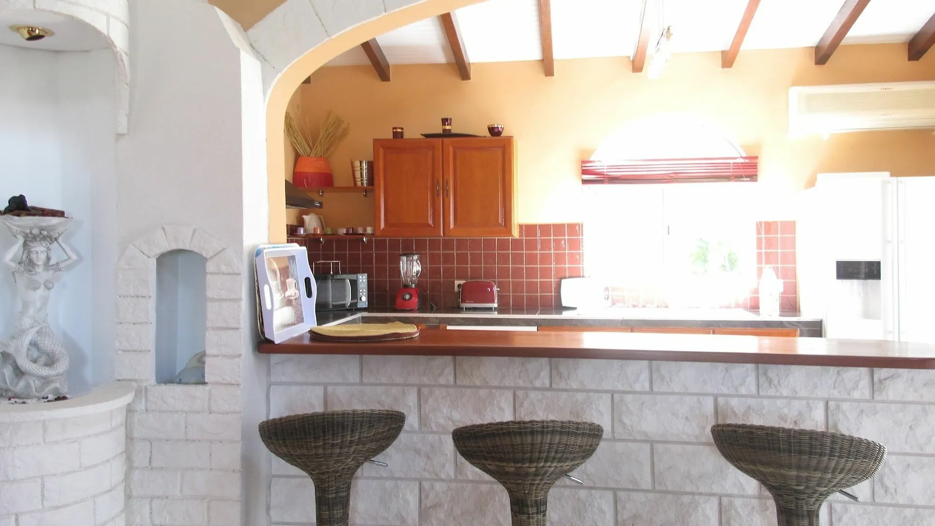 Stunning 5-Bedroom Villa In Guadeloupe With Garden And Sunny Terrace 2 Deshaies